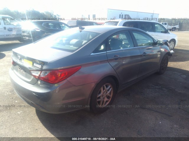 Photo 3 VIN: 5NPEB4AC0BH228893 - HYUNDAI SONATA 