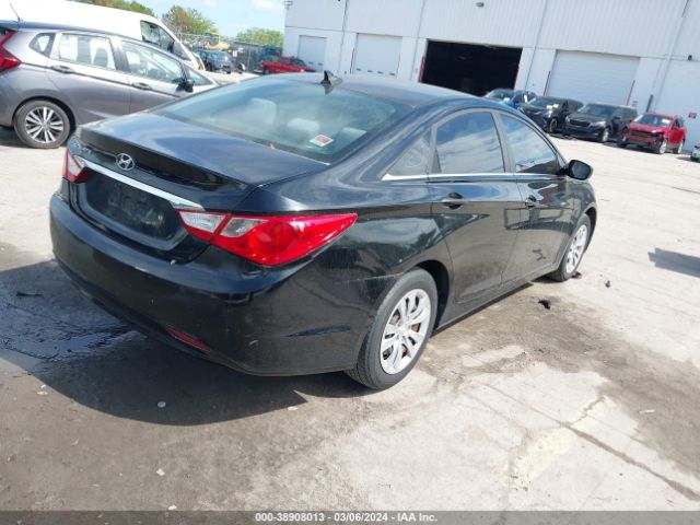 Photo 3 VIN: 5NPEB4AC0BH236007 - HYUNDAI SONATA 