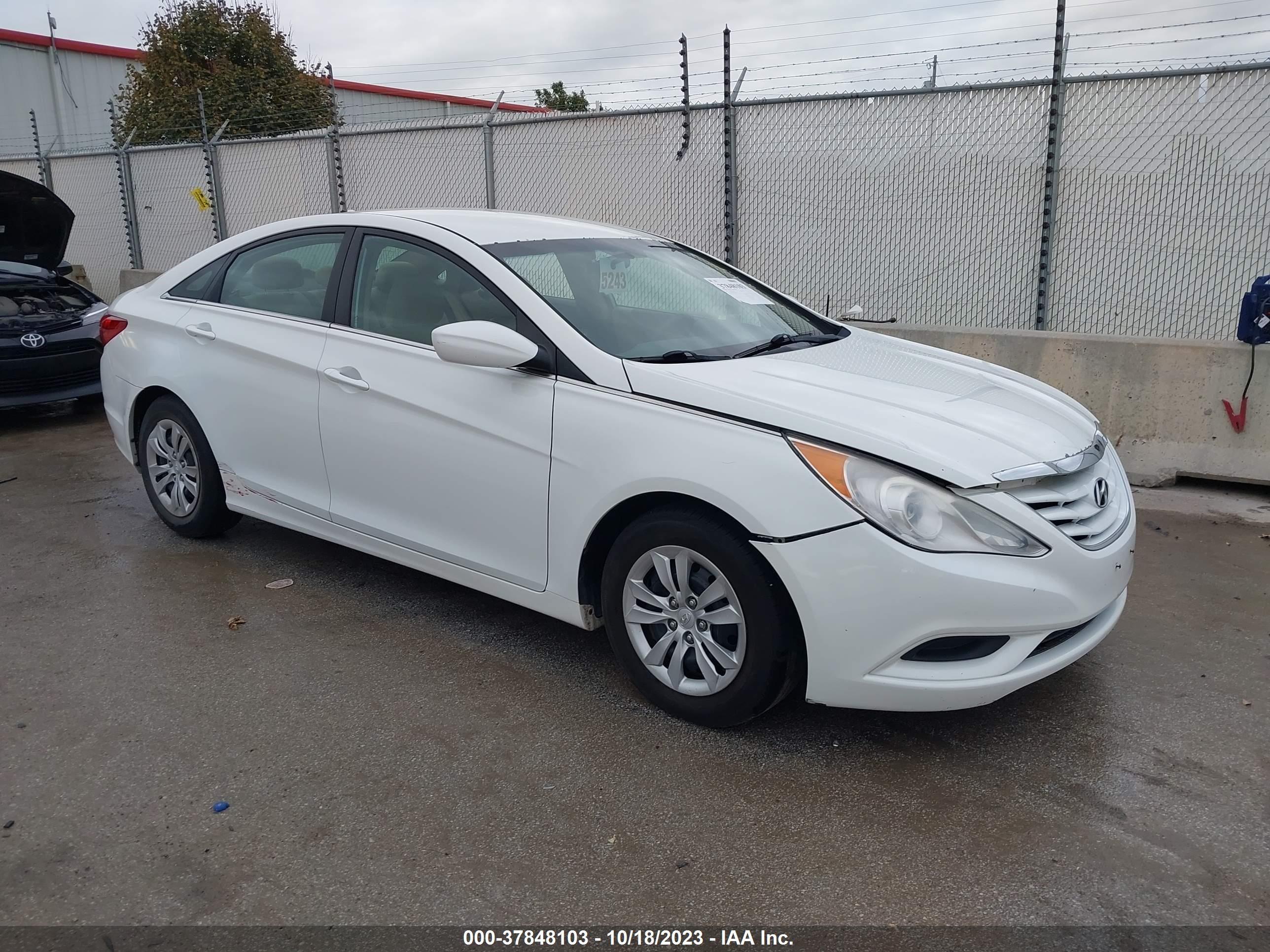 Photo 1 VIN: 5NPEB4AC0BH253891 - HYUNDAI SONATA 