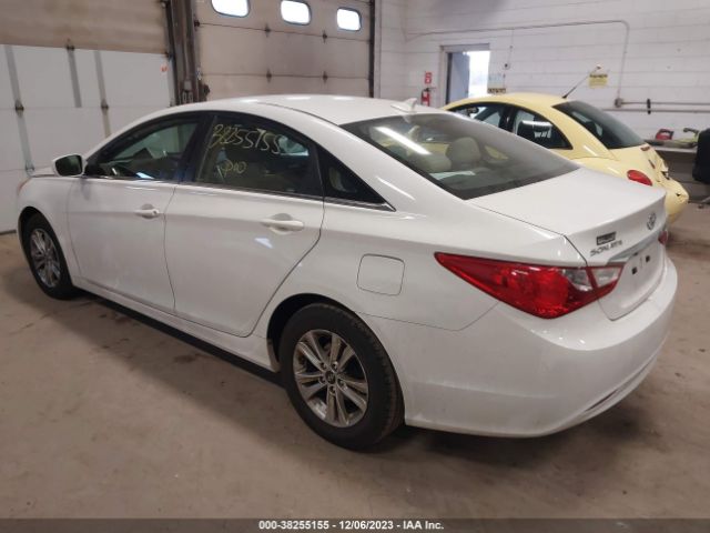 Photo 2 VIN: 5NPEB4AC0BH258847 - HYUNDAI SONATA 