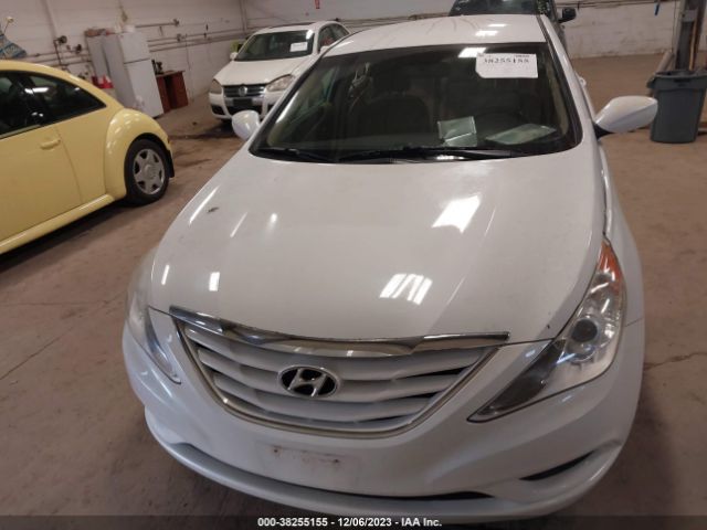 Photo 5 VIN: 5NPEB4AC0BH258847 - HYUNDAI SONATA 