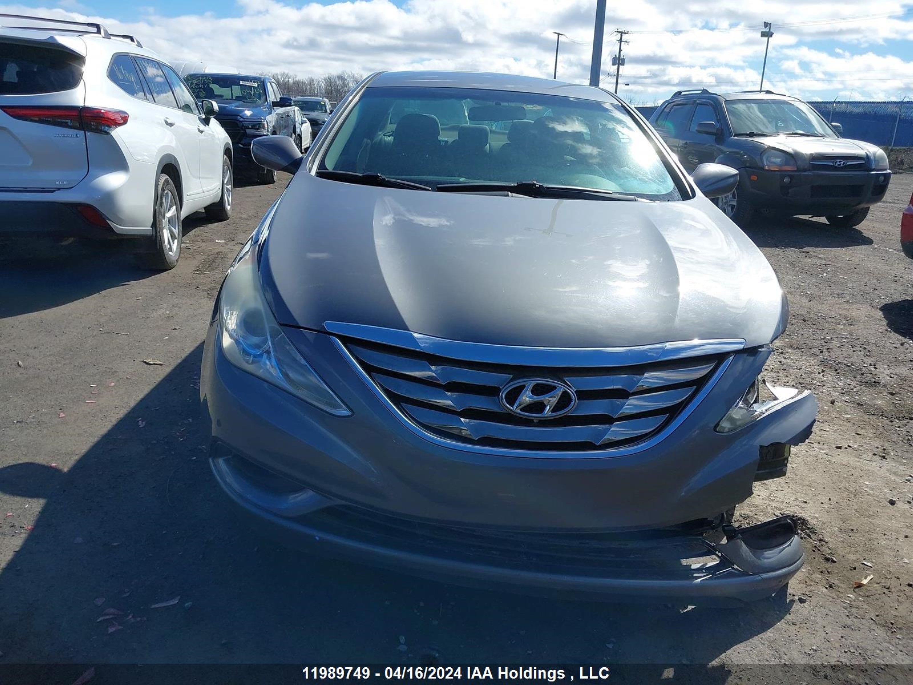 Photo 12 VIN: 5NPEB4AC0BH259819 - HYUNDAI SONATA 