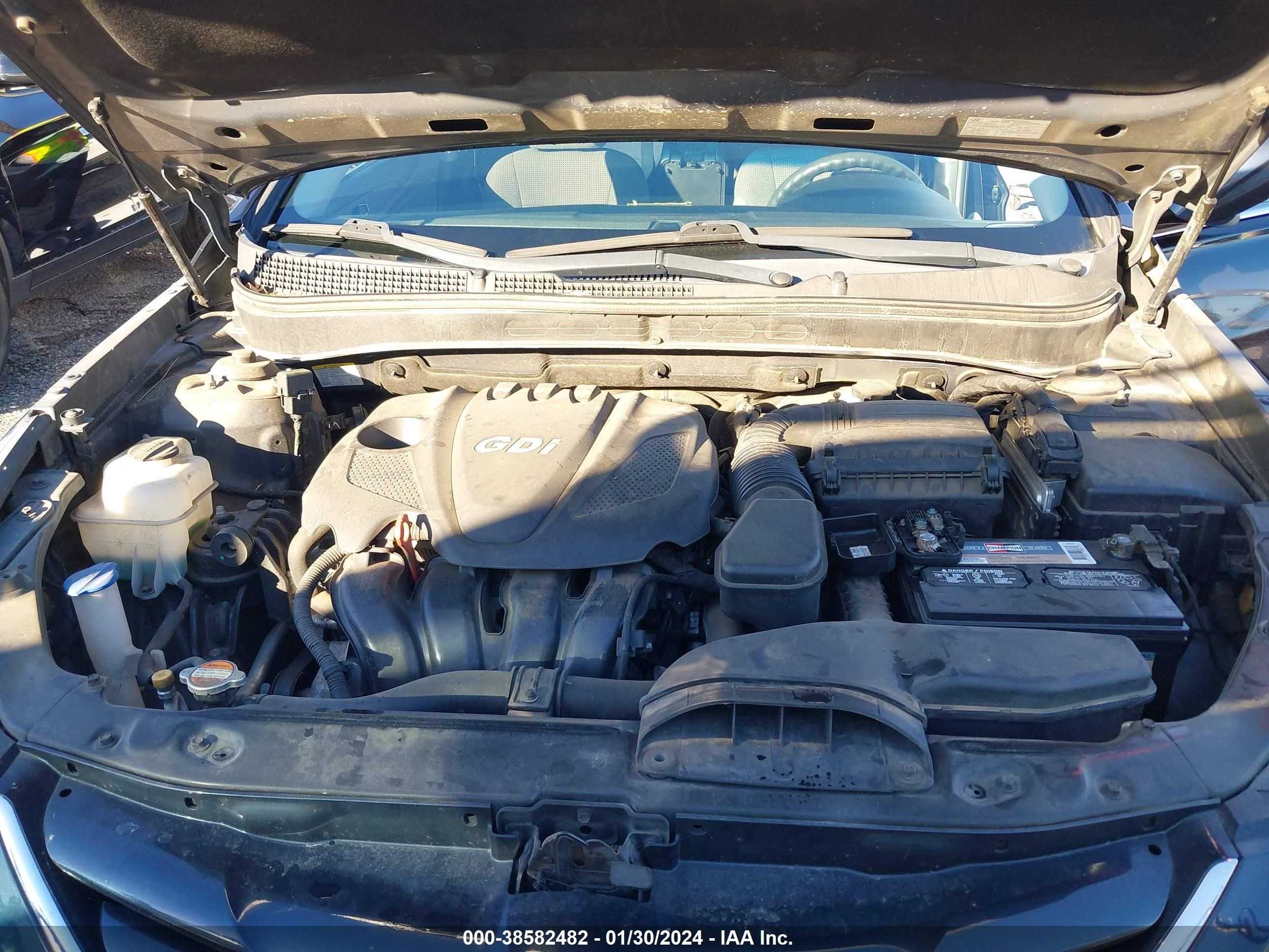 Photo 9 VIN: 5NPEB4AC0BH263126 - HYUNDAI SONATA 