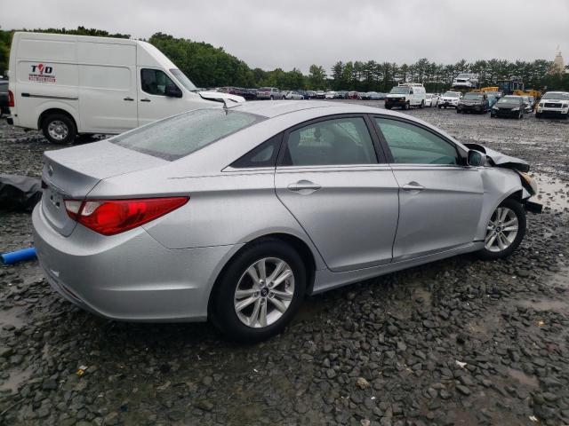 Photo 2 VIN: 5NPEB4AC0BH268570 - HYUNDAI SONATA GLS 