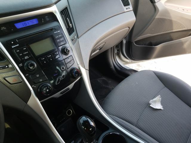 Photo 8 VIN: 5NPEB4AC0BH285563 - HYUNDAI SONATA GLS 