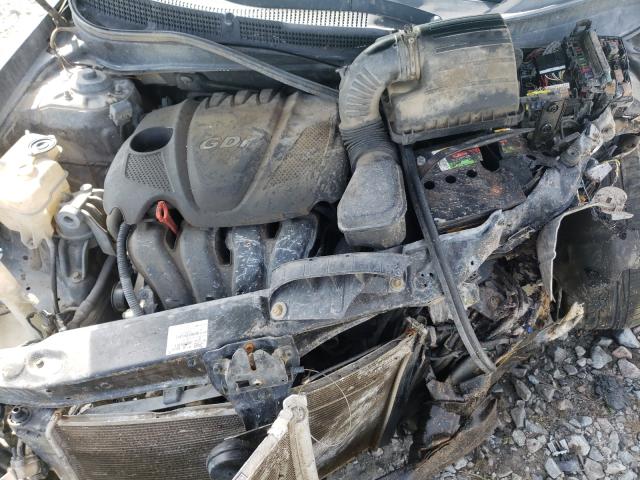 Photo 6 VIN: 5NPEB4AC0BH303818 - HYUNDAI SONATA GLS 