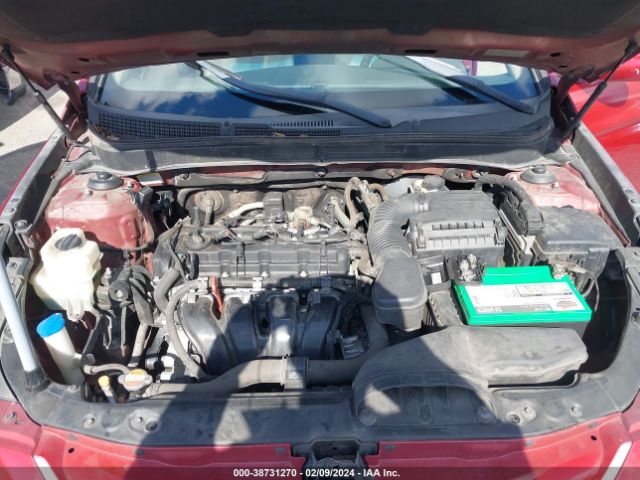 Photo 9 VIN: 5NPEB4AC0CH323567 - HYUNDAI SONATA 