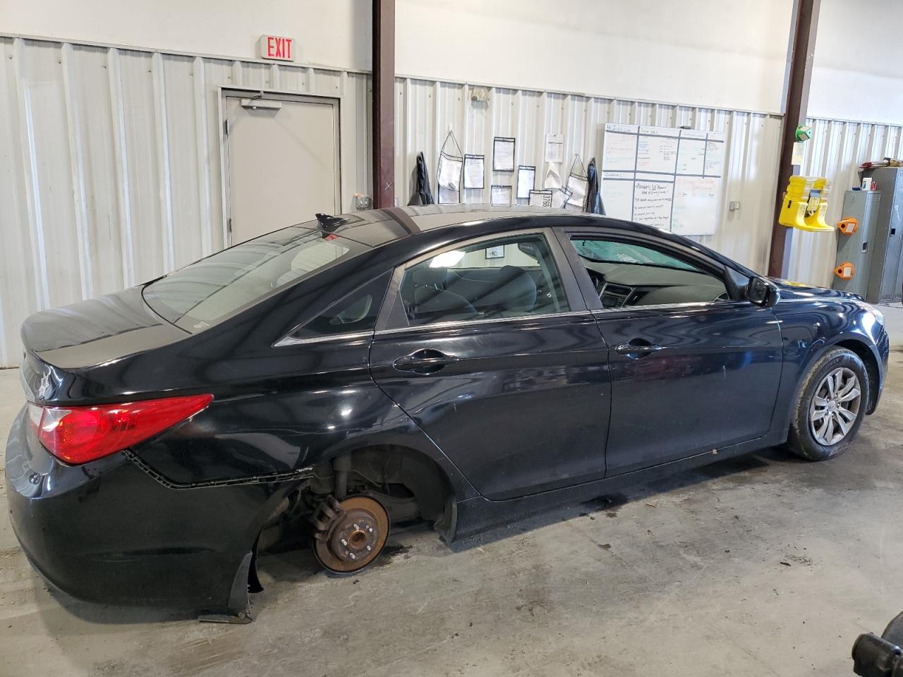 Photo 2 VIN: 5NPEB4AC0CH326582 - HYUNDAI SONATA 