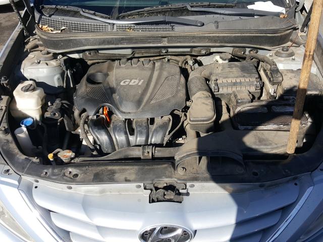 Photo 6 VIN: 5NPEB4AC0CH330051 - HYUNDAI SONATA GLS 