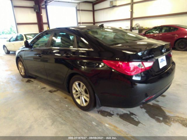 Photo 2 VIN: 5NPEB4AC0CH331216 - HYUNDAI SONATA 