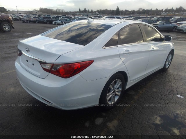 Photo 3 VIN: 5NPEB4AC0CH334553 - HYUNDAI SONATA 