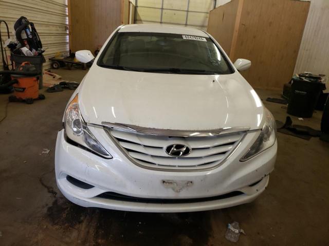 Photo 4 VIN: 5NPEB4AC0CH347903 - HYUNDAI SONATA GLS 