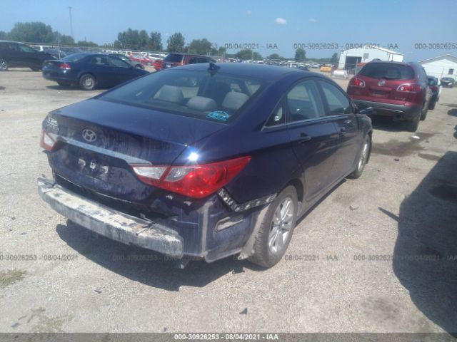 Photo 3 VIN: 5NPEB4AC0CH354561 - HYUNDAI SONATA 