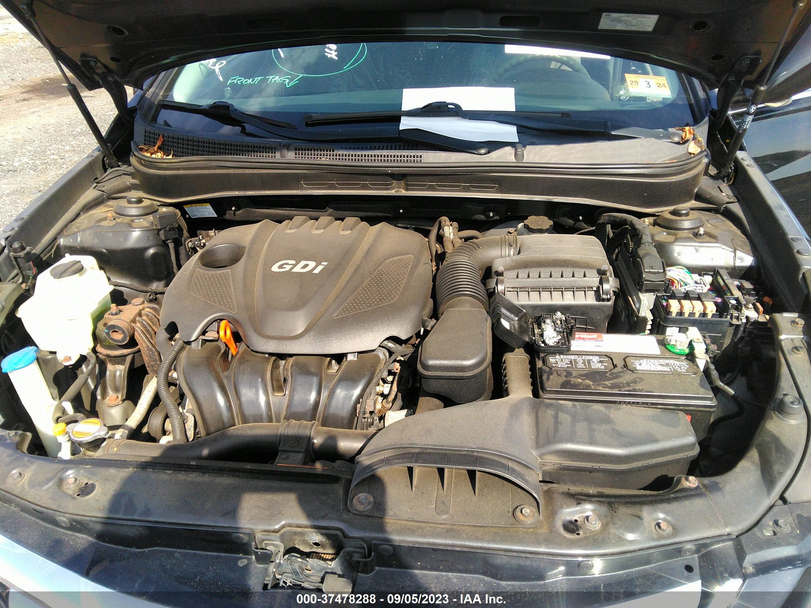 Photo 9 VIN: 5NPEB4AC0CH363034 - HYUNDAI SONATA 