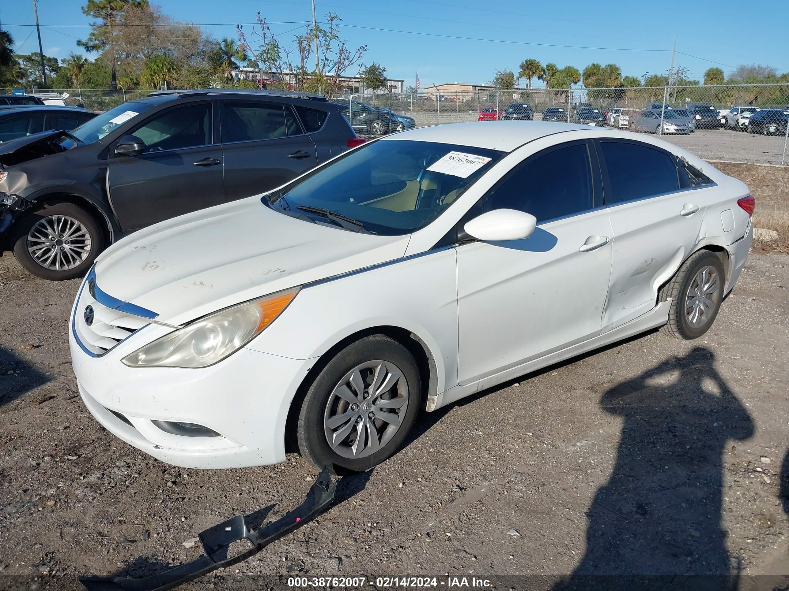 Photo 1 VIN: 5NPEB4AC0CH368296 - HYUNDAI SONATA 