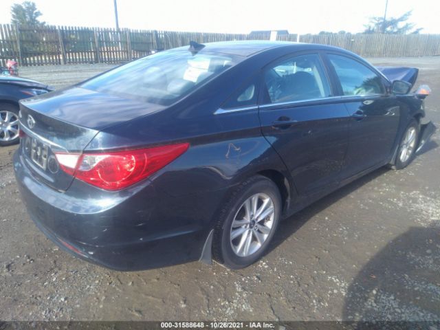 Photo 3 VIN: 5NPEB4AC0CH370176 - HYUNDAI SONATA 