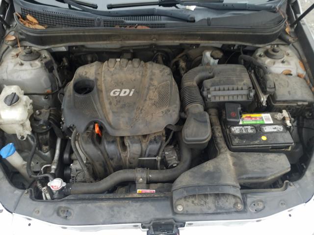 Photo 6 VIN: 5NPEB4AC0CH370923 - HYUNDAI SONATA GLS 