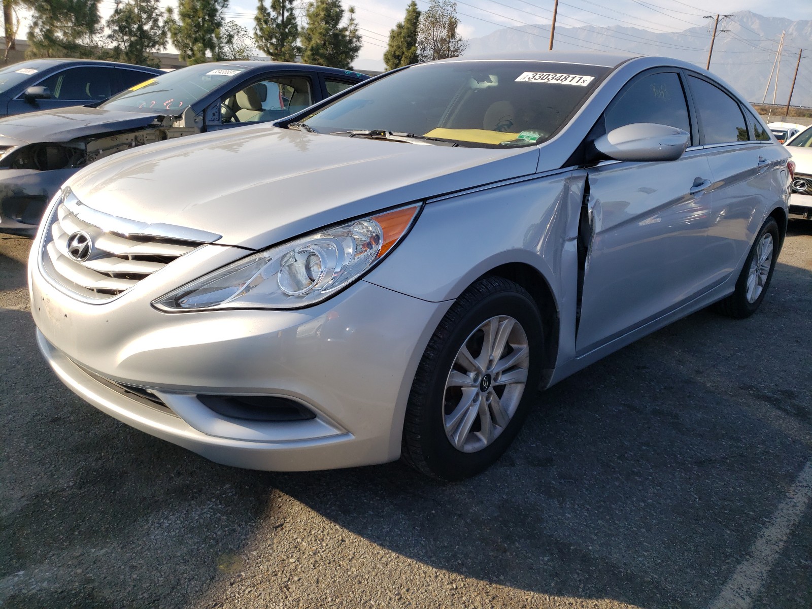 Photo 1 VIN: 5NPEB4AC0CH377743 - HYUNDAI SONATA GLS 