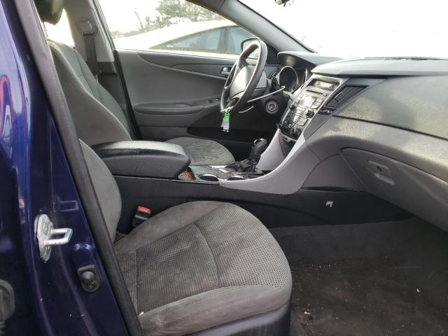 Photo 4 VIN: 5NPEB4AC0CH408554 - HYUNDAI SONATA GLS 