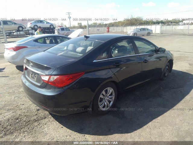 Photo 3 VIN: 5NPEB4AC0CH415505 - HYUNDAI SONATA 