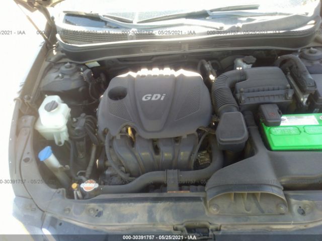 Photo 9 VIN: 5NPEB4AC0CH419795 - HYUNDAI SONATA 