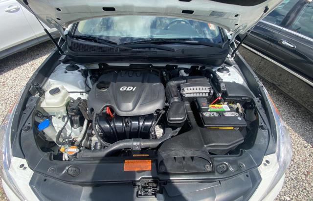 Photo 6 VIN: 5NPEB4AC0CH441957 - HYUNDAI SONATA GLS 