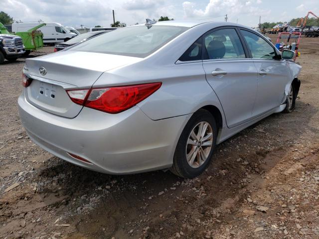 Photo 3 VIN: 5NPEB4AC0CH442378 - HYUNDAI SONATA GLS 