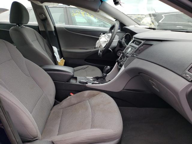 Photo 4 VIN: 5NPEB4AC0CH446740 - HYUNDAI SONATA GLS 