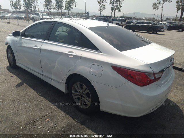 Photo 2 VIN: 5NPEB4AC0CH456247 - HYUNDAI SONATA 