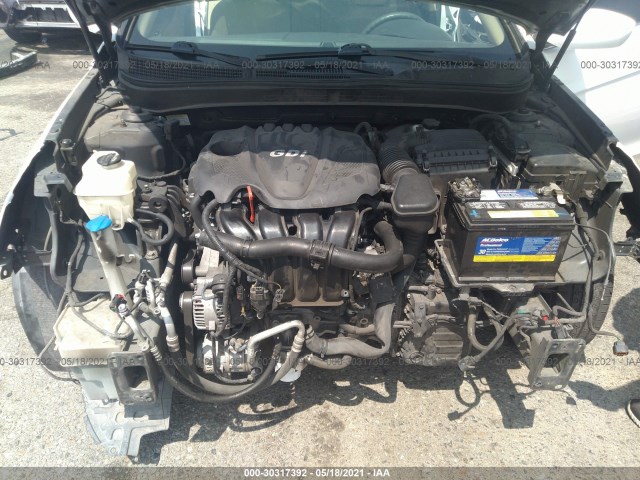 Photo 9 VIN: 5NPEB4AC0CH456247 - HYUNDAI SONATA 