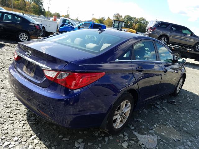 Photo 3 VIN: 5NPEB4AC0CH458757 - HYUNDAI SONATA GLS 