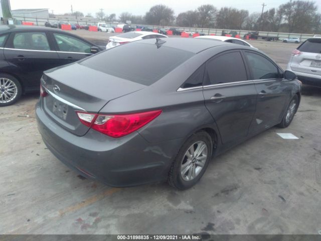 Photo 3 VIN: 5NPEB4AC0CH459455 - HYUNDAI SONATA 