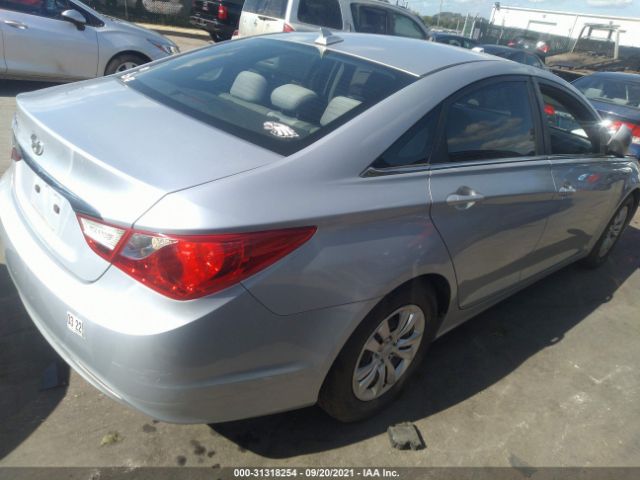 Photo 3 VIN: 5NPEB4AC0CH460878 - HYUNDAI SONATA 