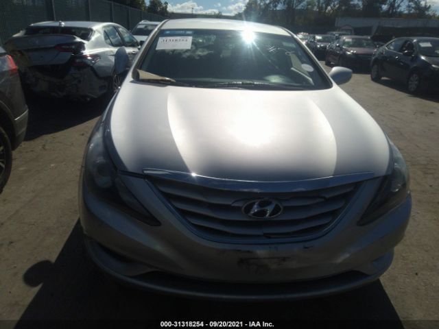 Photo 5 VIN: 5NPEB4AC0CH460878 - HYUNDAI SONATA 