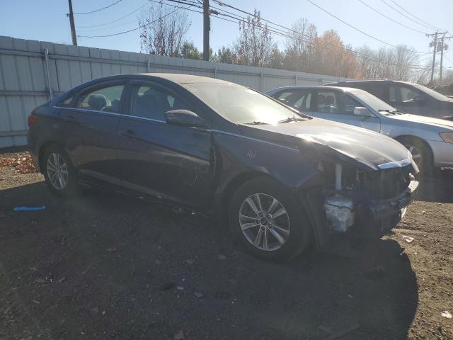 Photo 3 VIN: 5NPEB4AC0CH462677 - HYUNDAI SONATA GLS 