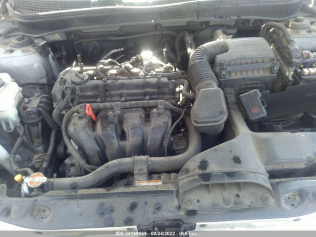 Photo 9 VIN: 5NPEB4AC0CH464557 - HYUNDAI SONATA 