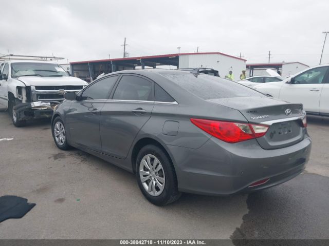 Photo 2 VIN: 5NPEB4AC0CH468060 - HYUNDAI SONATA 