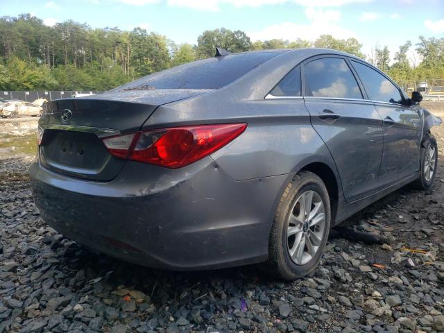 Photo 3 VIN: 5NPEB4AC0CH470195 - HYUNDAI SONATA GLS 