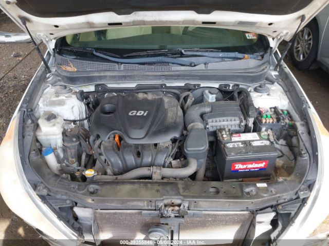 Photo 9 VIN: 5NPEB4AC0CH471279 - HYUNDAI SONATA 