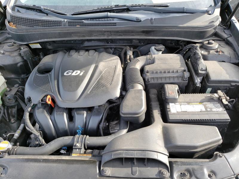 Photo 6 VIN: 5NPEB4AC0CH473419 - HYUNDAI SONATA GLS 