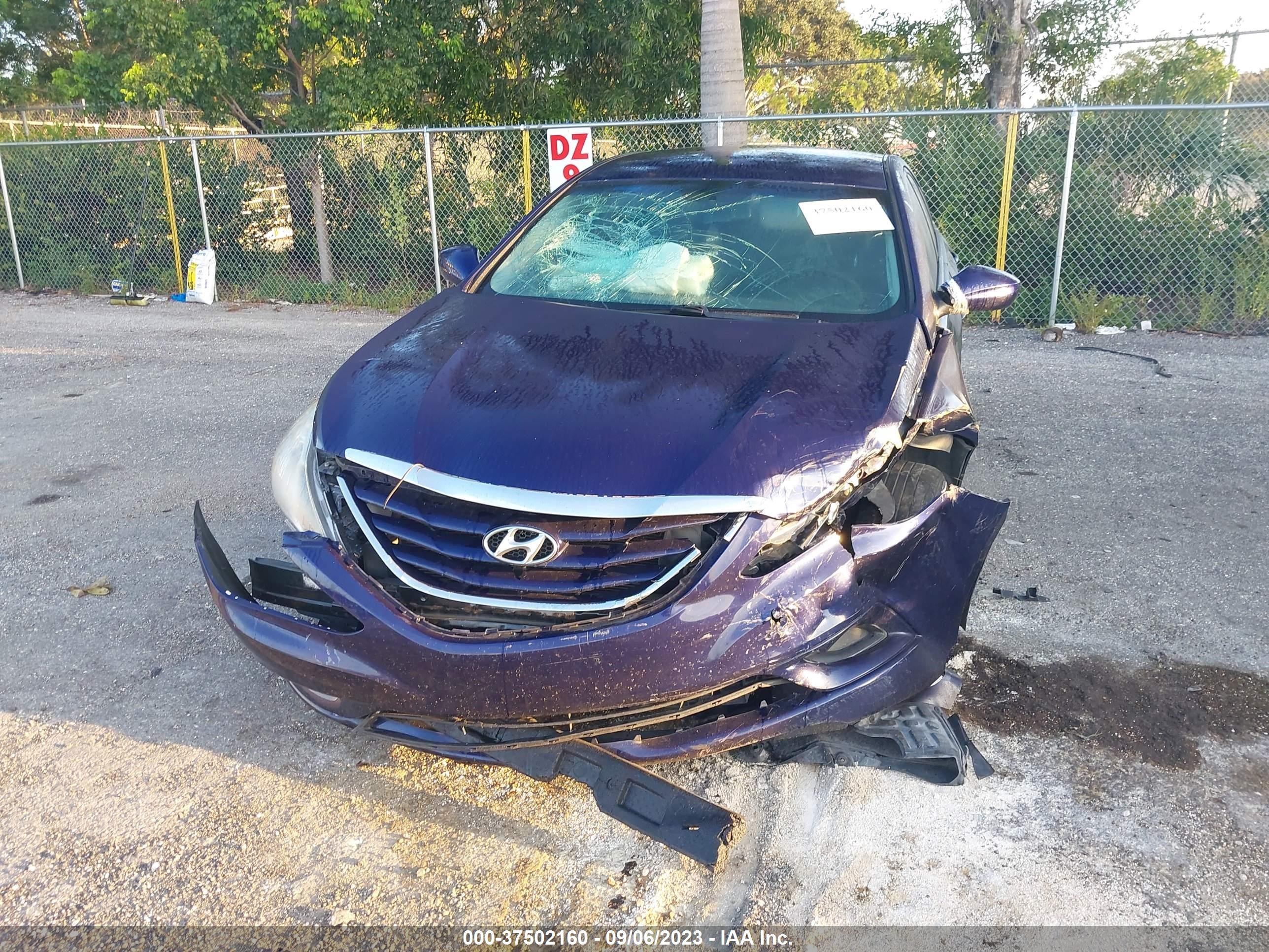 Photo 5 VIN: 5NPEB4AC0CH474554 - HYUNDAI SONATA 