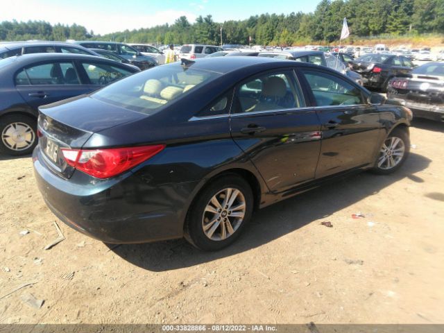 Photo 3 VIN: 5NPEB4AC0CH476207 - HYUNDAI SONATA 