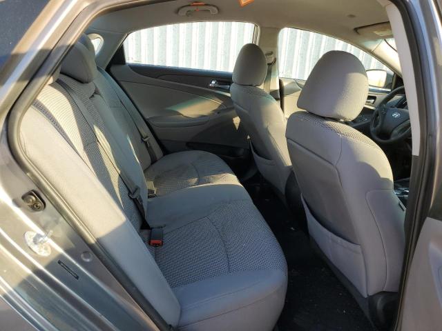 Photo 9 VIN: 5NPEB4AC0CH476899 - HYUNDAI SONATA GLS 