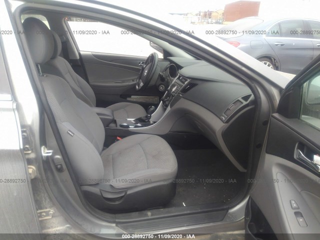 Photo 4 VIN: 5NPEB4AC0CH488390 - HYUNDAI SONATA 