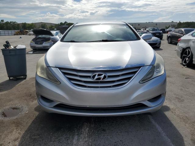 Photo 4 VIN: 5NPEB4AC0CH499017 - HYUNDAI SONATA GLS 