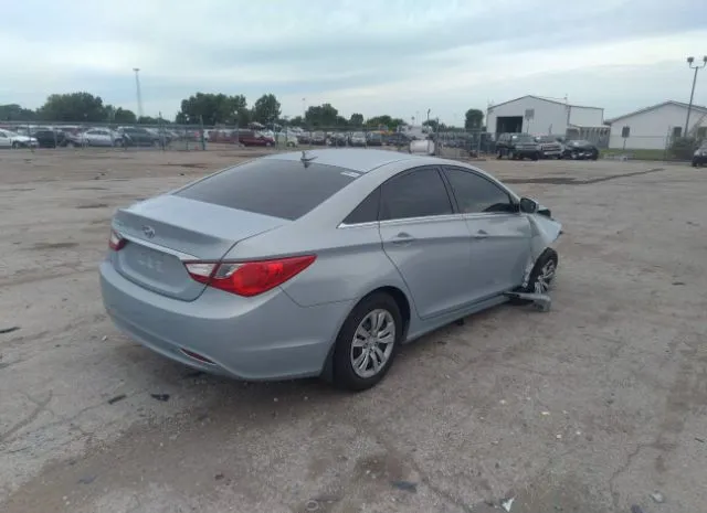 Photo 3 VIN: 5NPEB4AC0DH509448 - HYUNDAI SONATA 