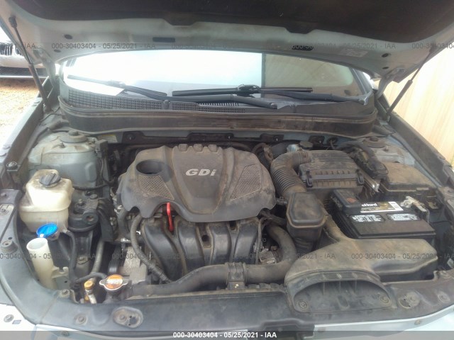 Photo 9 VIN: 5NPEB4AC0DH510681 - HYUNDAI SONATA 