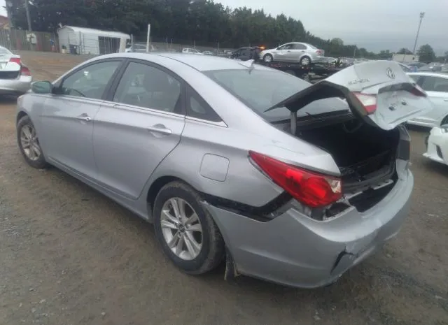 Photo 2 VIN: 5NPEB4AC0DH521714 - HYUNDAI SONATA 