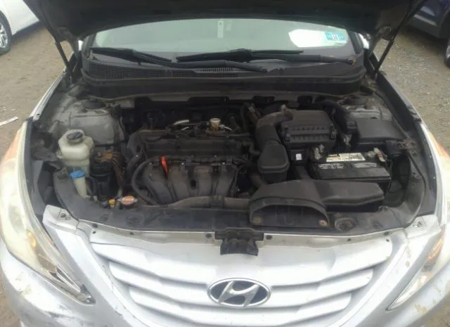 Photo 9 VIN: 5NPEB4AC0DH521714 - HYUNDAI SONATA 