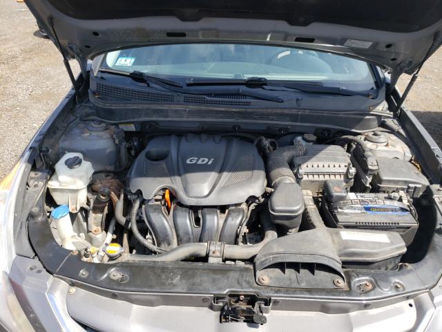 Photo 6 VIN: 5NPEB4AC0DH533751 - HYUNDAI SONATA GLS 